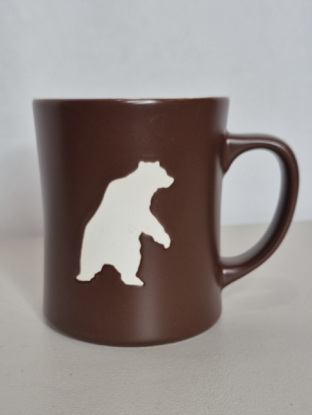 Starbucks Coffee 2010 Organic Yukon Blend Brown/White Yukon Bear Coffee Mug